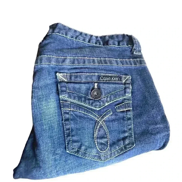 Calvin Klein Size 14 Lean Bootcut jeans.Dark wash.Back flap button pockets. - Picture 3 of 13